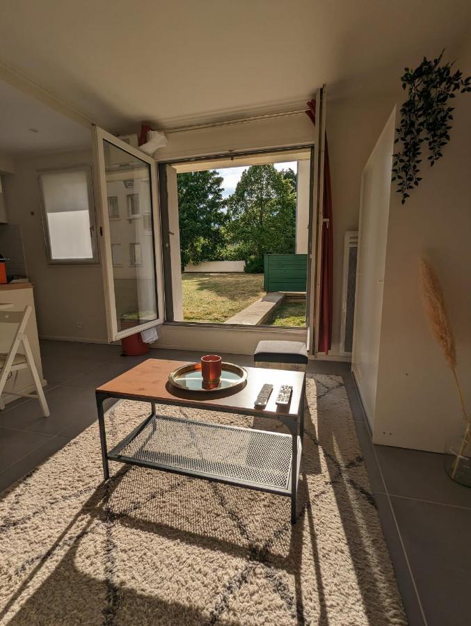 Studio Rambouillet, Parc & Foret Apartment Bagian luar foto
